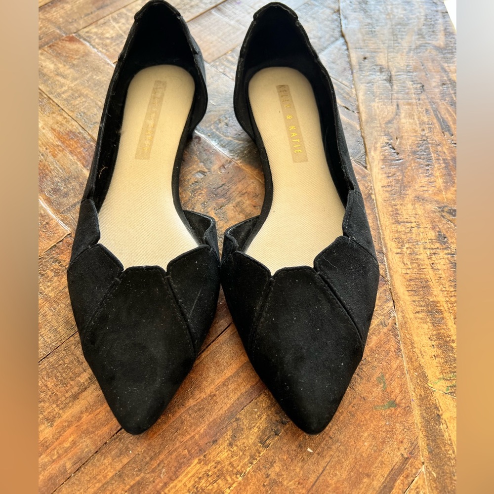 Kelly & Katie black, pointed toe flat